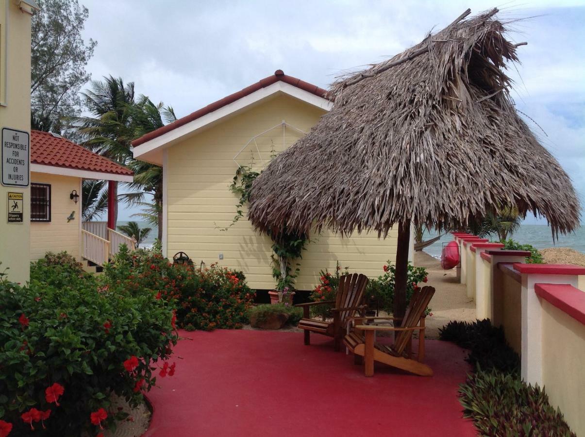 The White Horse Inn - Hopkins Village Beach Belize מראה חיצוני תמונה
